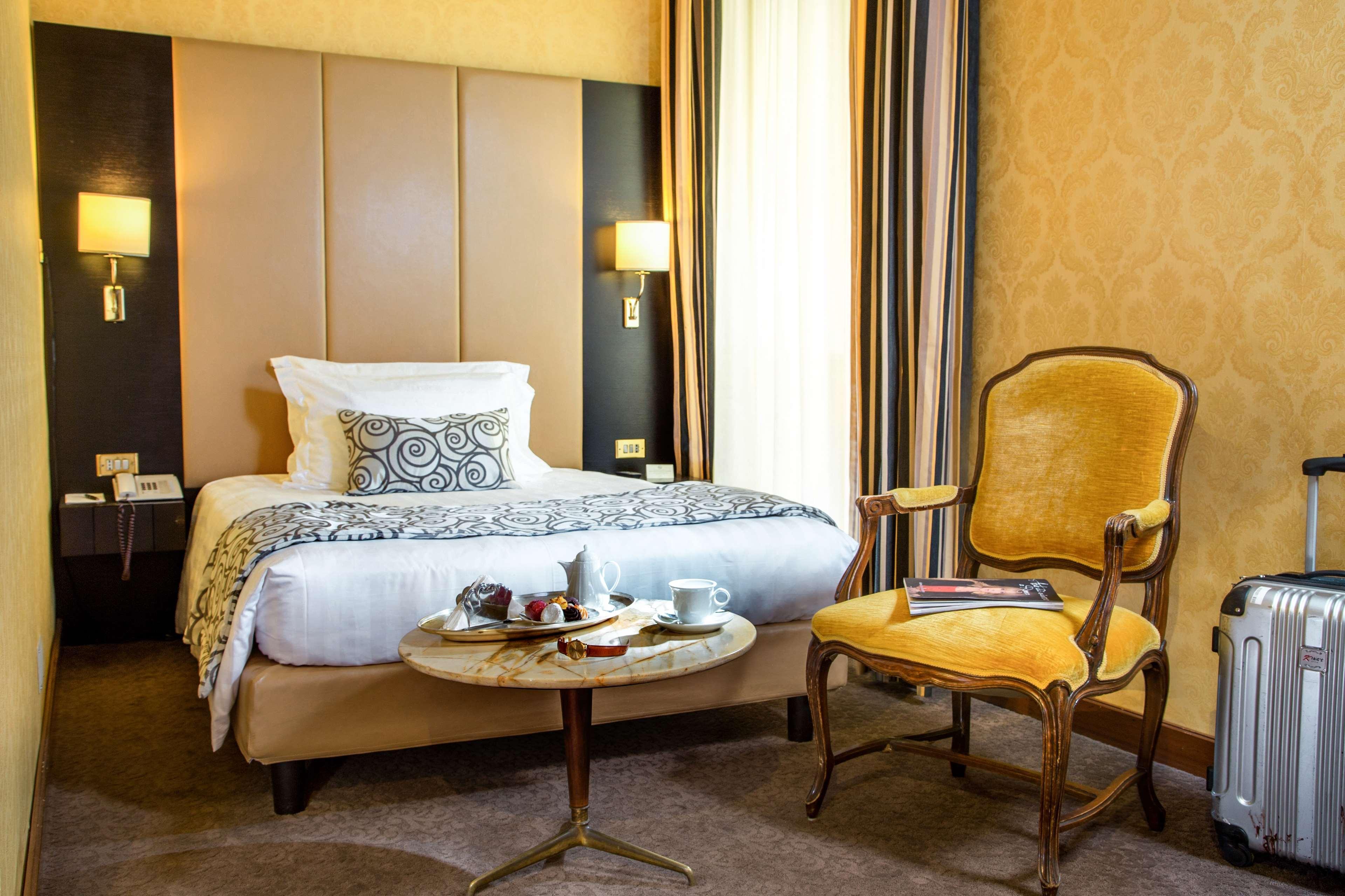 Savoy Rom